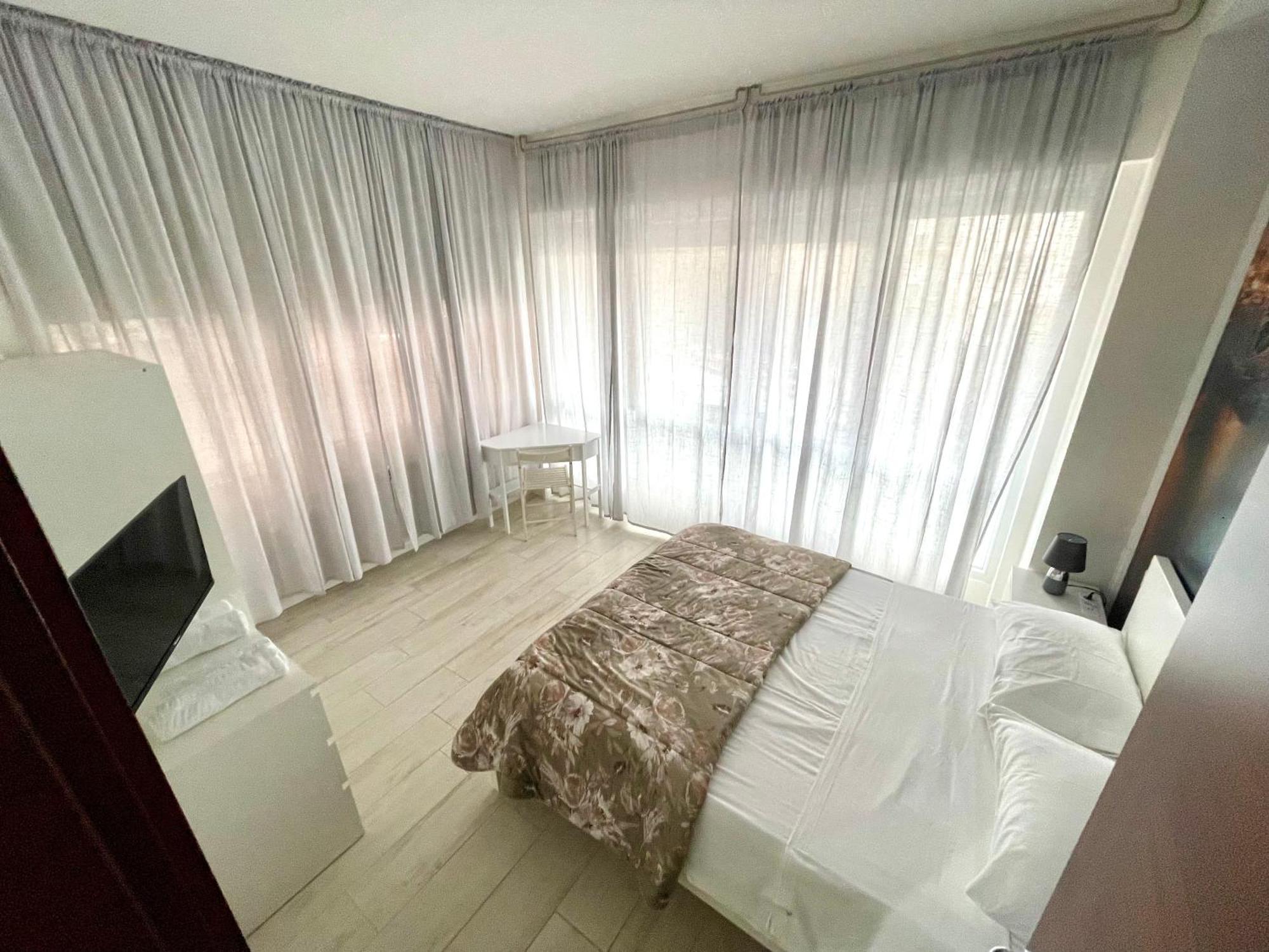 Bilocale Con Posto Auto La Chicca Del Golfo Apartment Специя Екстериор снимка