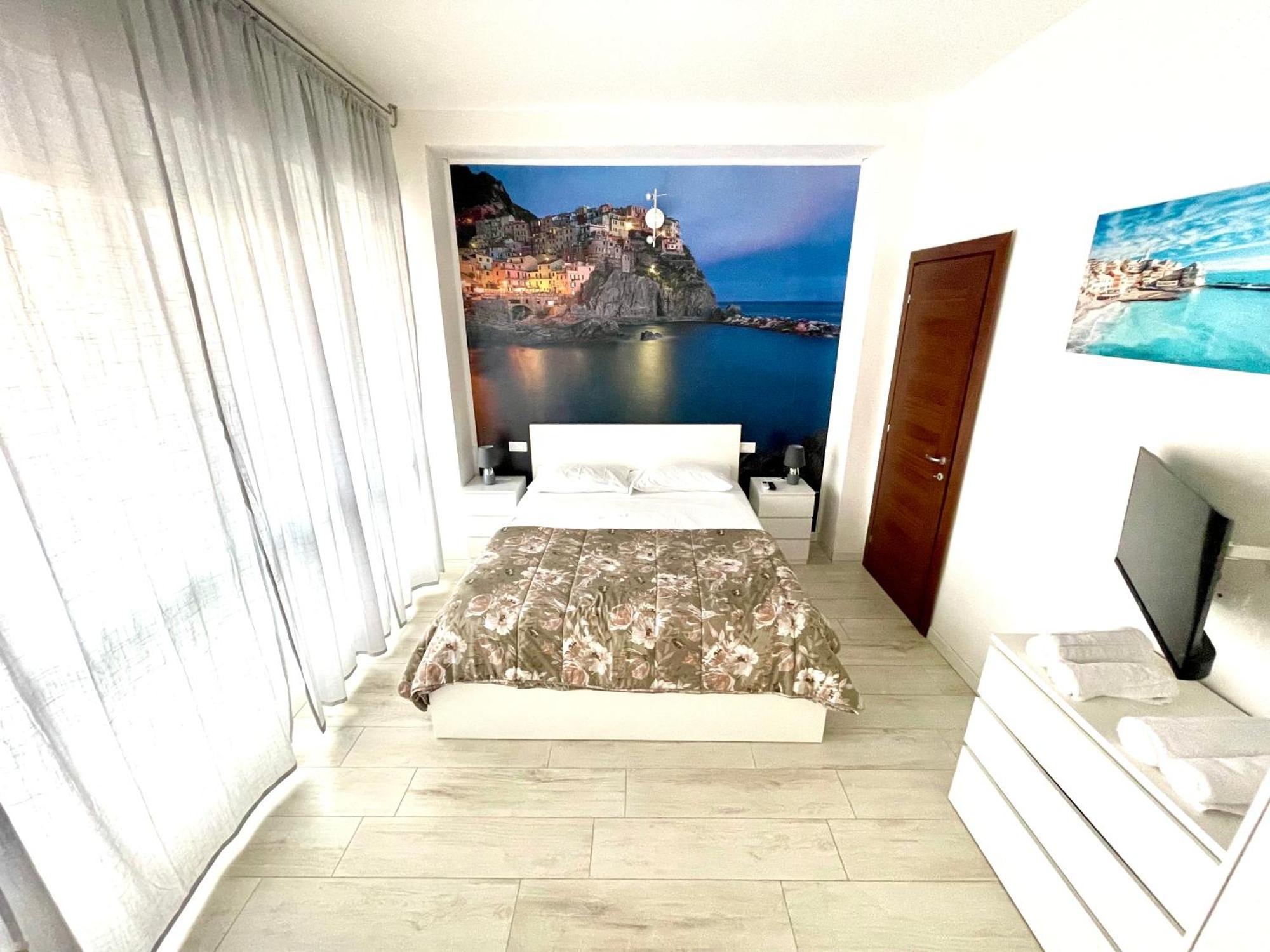 Bilocale Con Posto Auto La Chicca Del Golfo Apartment Специя Екстериор снимка